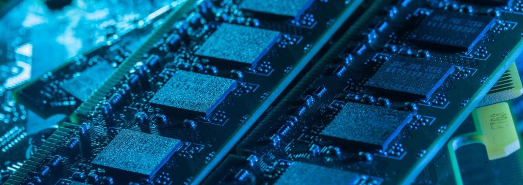 Powiększony obraz podzespołów komputerowych