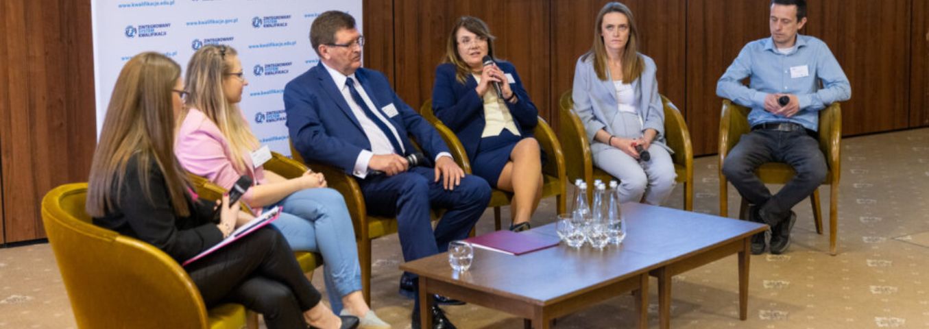 konferencja (